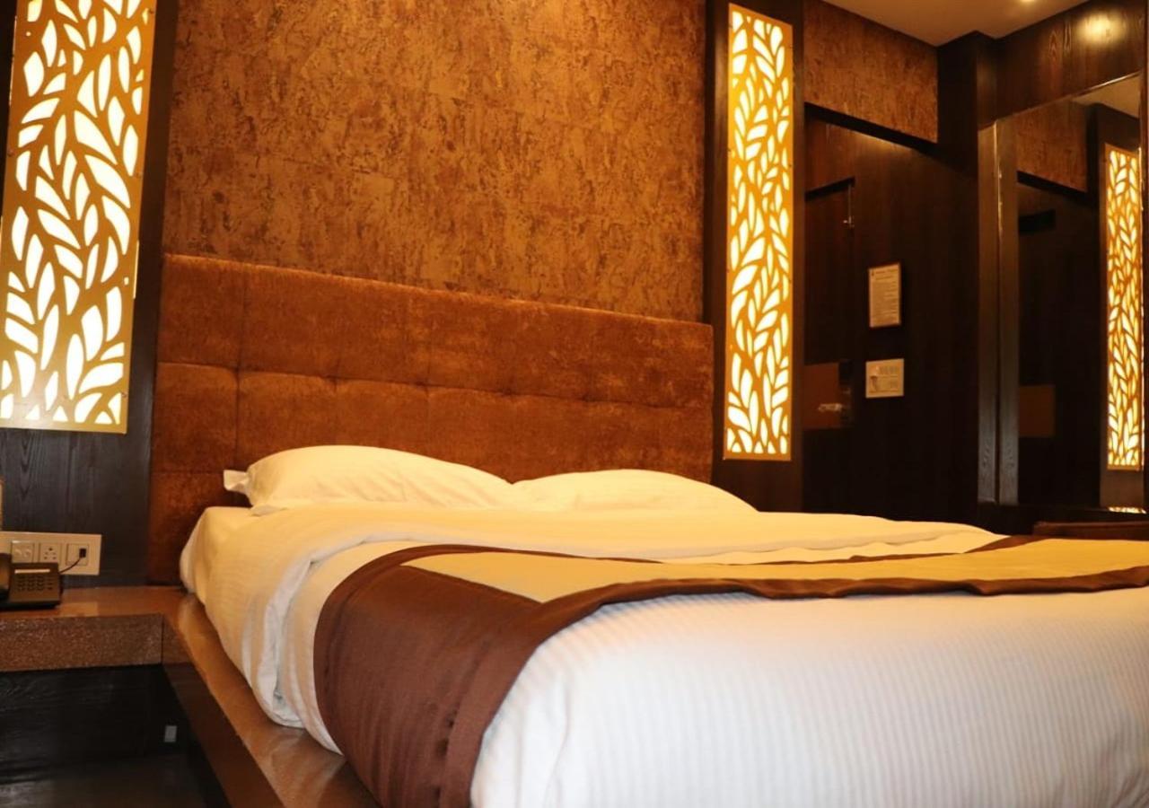 Hotel Angina Kalküta Dış mekan fotoğraf