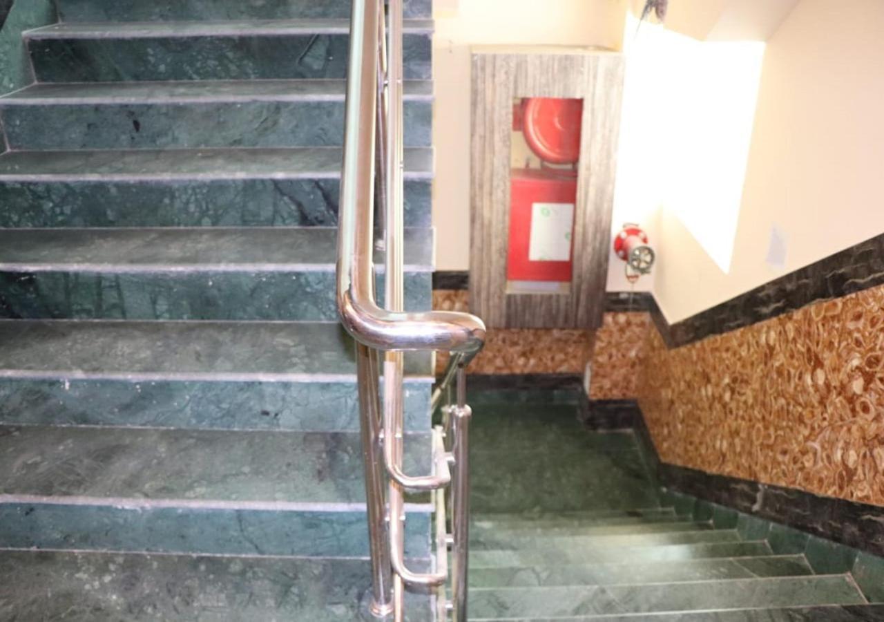 Hotel Angina Kalküta Dış mekan fotoğraf