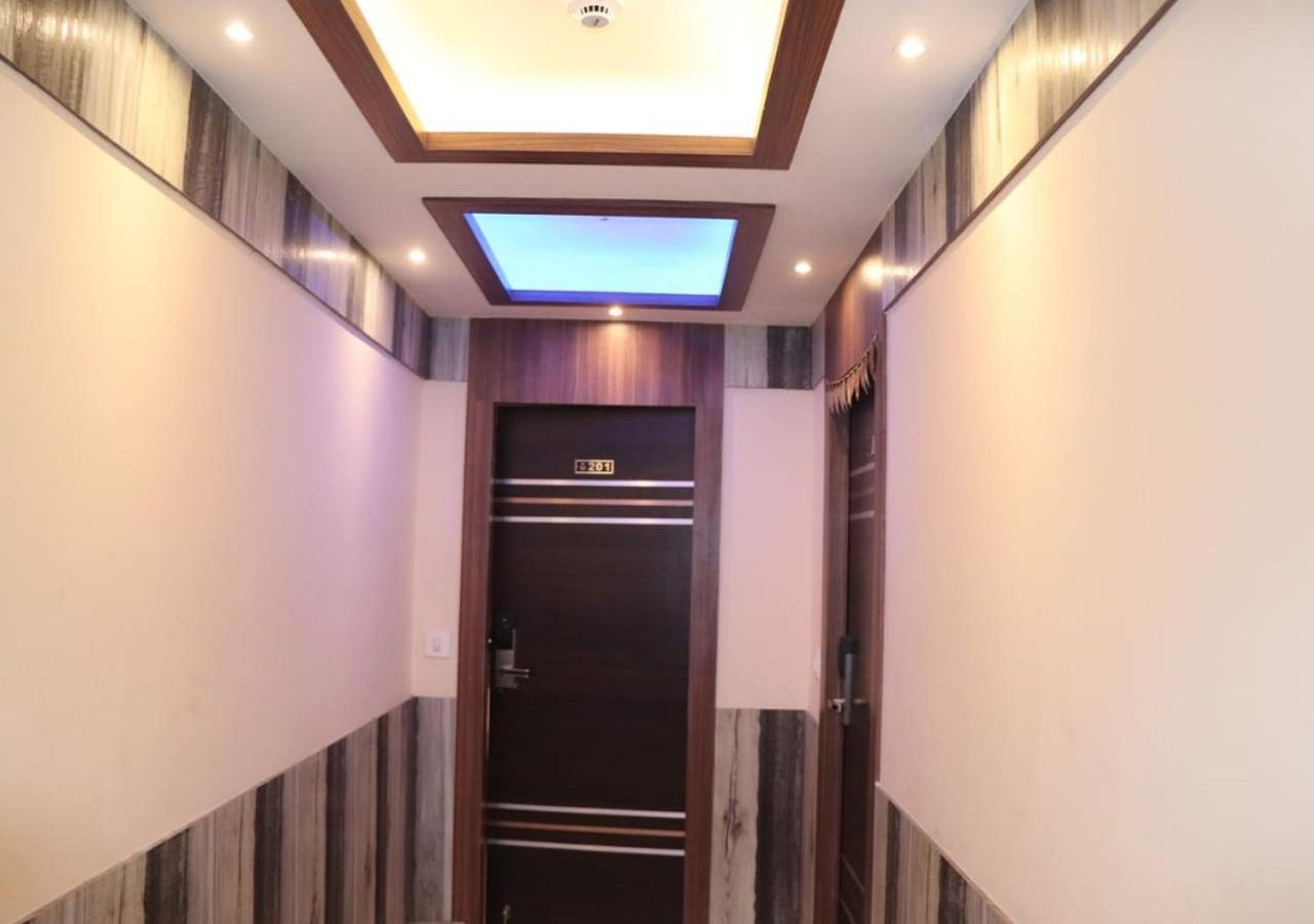 Hotel Angina Kalküta Dış mekan fotoğraf